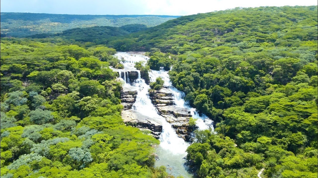 MAKALA MAALUM UZURI WA MPANGA KIPENGERE/ BEAUTY OF KIMANI WATERFALL