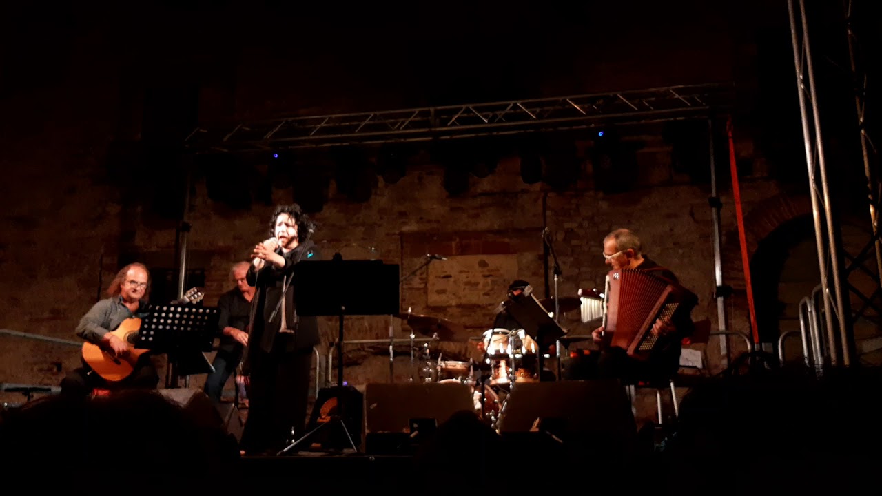 Ti Sento - Antonella Ruggiero live @ Todi (PG)