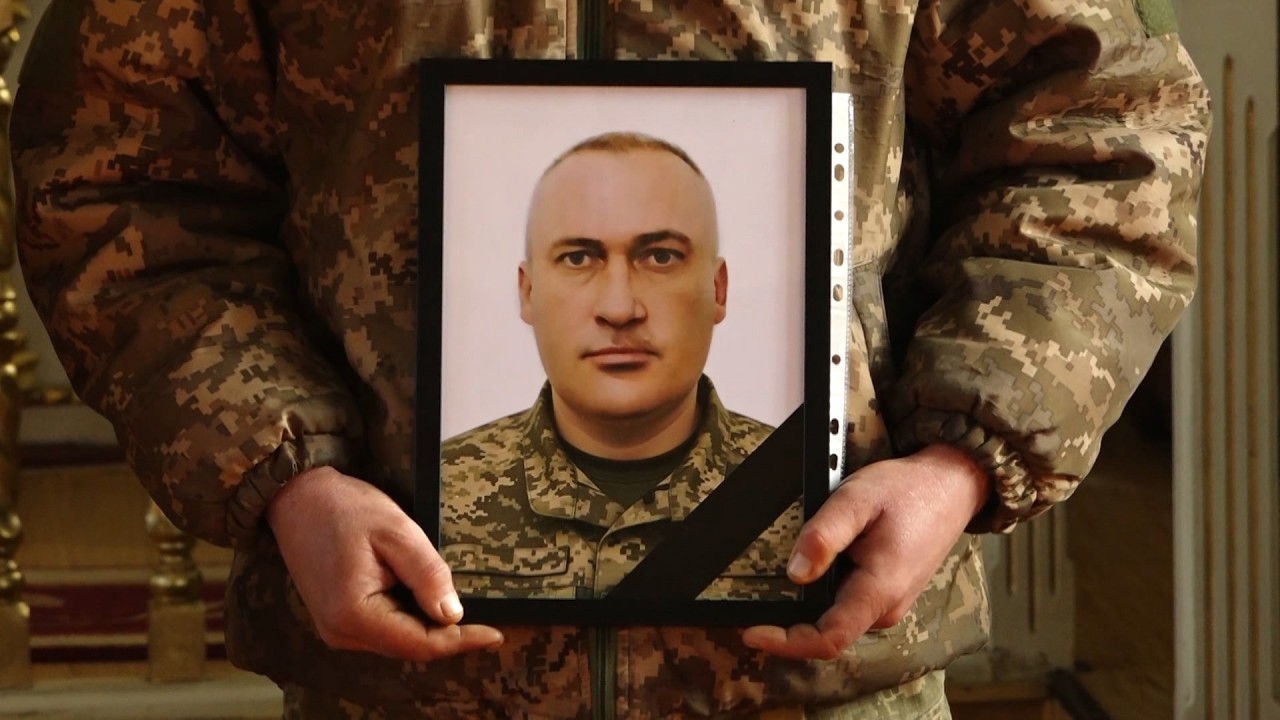 У Смілі  вічний спочинок знайшов захисник Богдан Івлєв, доля якого майже 14 місяців була невідомою