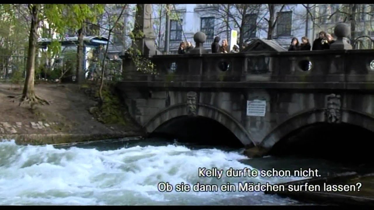 KEEP SURFING Filmszene: Walter Strasser - Der Hausmeister der Eisbachwelle [HD]