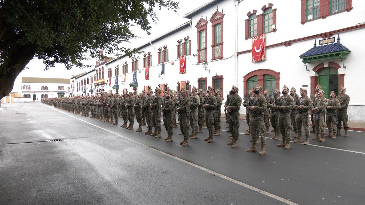 La Legión y Regulares completan el ensayo de la parada de la Inmaculada