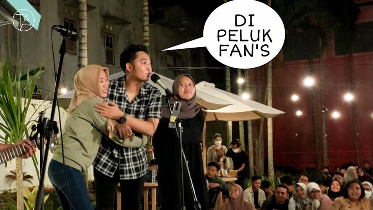 🔴DETIK DETIK IRWAN DA2 DI PELUK DUA CEWEK CANTIK - MENOEWA KOPI JOGJA
