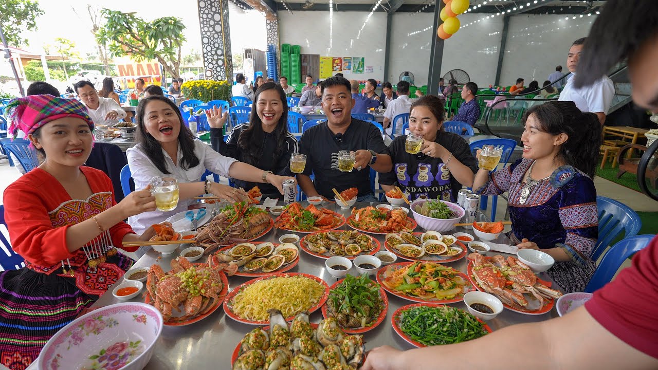 SAPA TV XUYÊN VIỆT ( TẬP 11 ) ĐƯA ÁNH KUA BẾP TRÊN BẢN PHẠM DŨNG ĐI ĂN HẢI SẢN BÉ MẶN Ở ĐÀ NẴNG