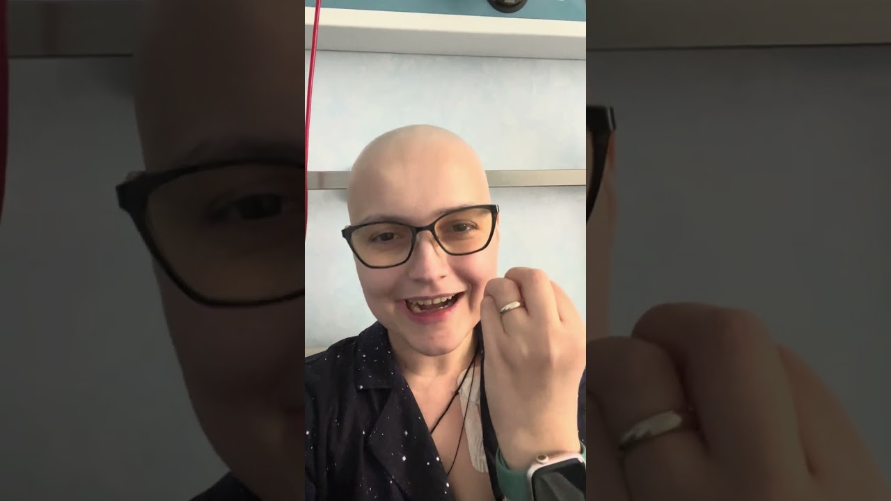 Ziua 45 post-transplant medular. Chimerism 100%. Evolutie adenovirus. Inca la spital