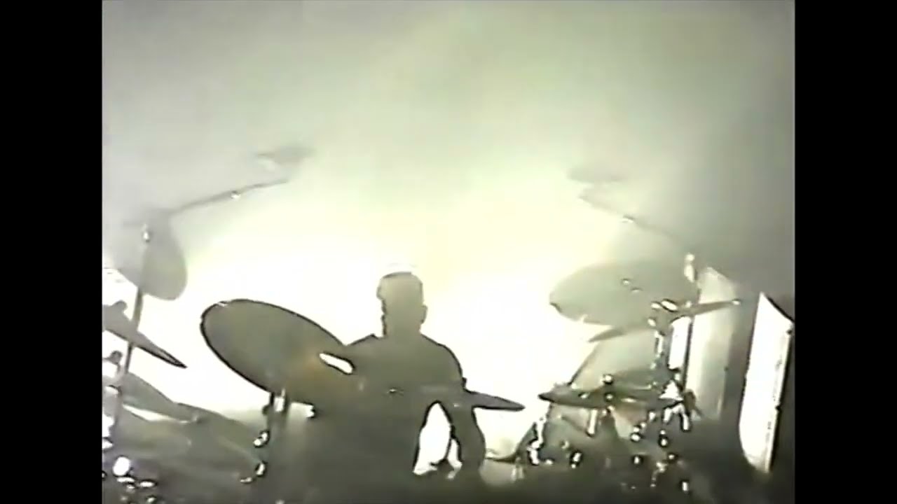 Smashing Pumpkins 1999-04-23 Arising Tour San Diego, CA AUD3/VID sync