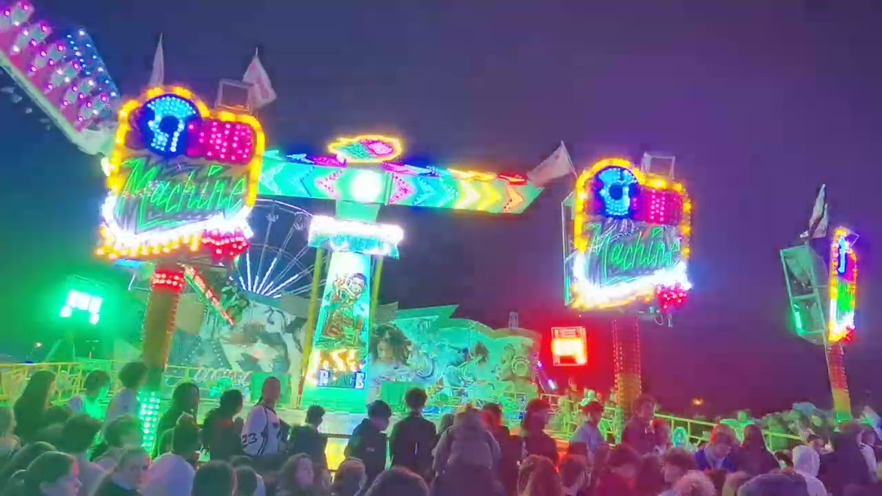 Manège Sound machine grosse nouveauté 2025 Fête Foraine de Tours
