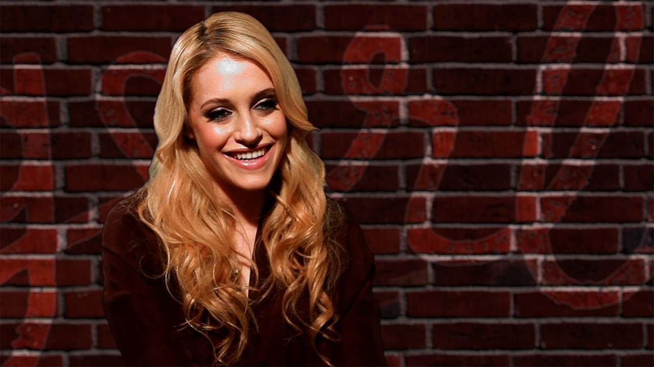 Exclusive Gurl.com Interview With Carly Chaikin from Suburgatory