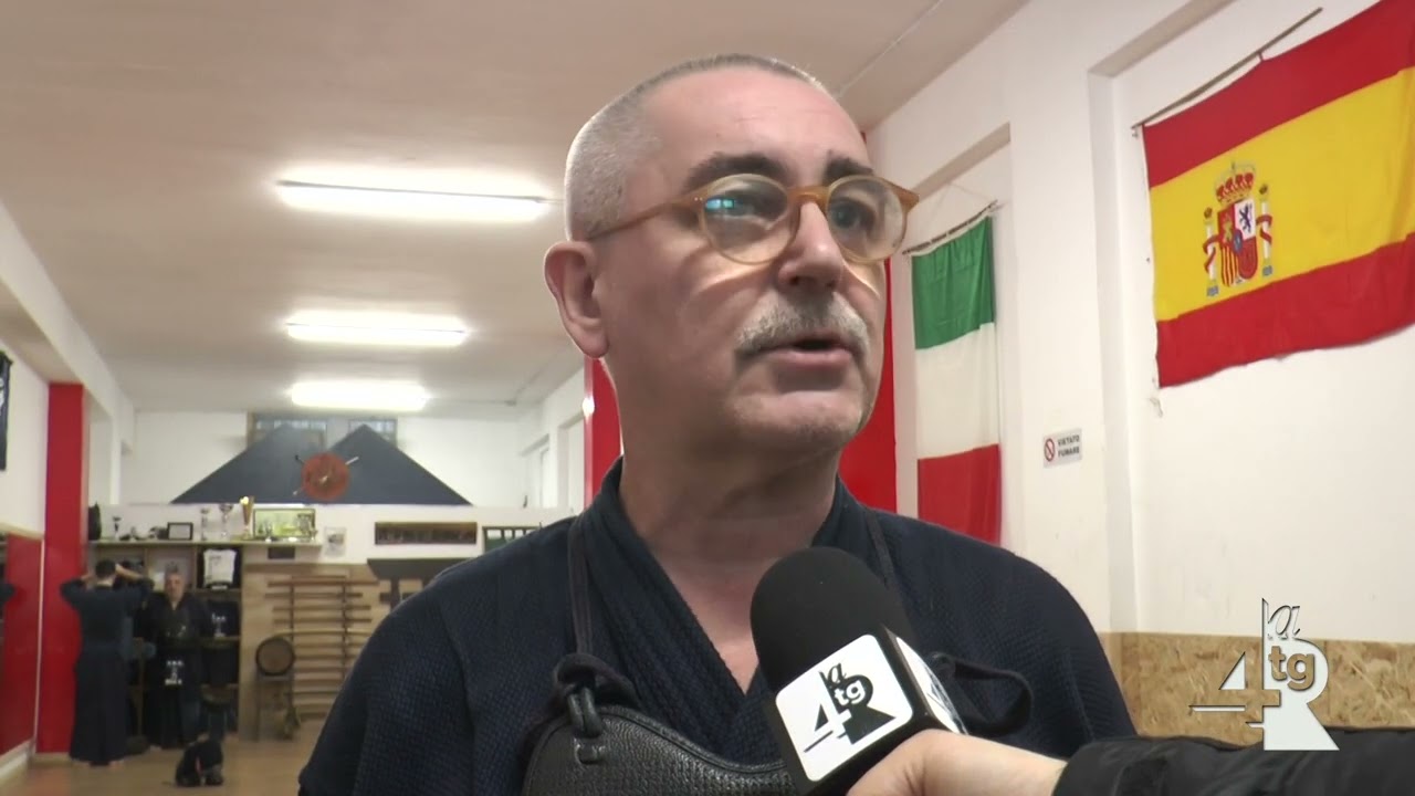 Kendo, il Maestro Lorenzo Zago in visita al Kaizen Kendo Cava