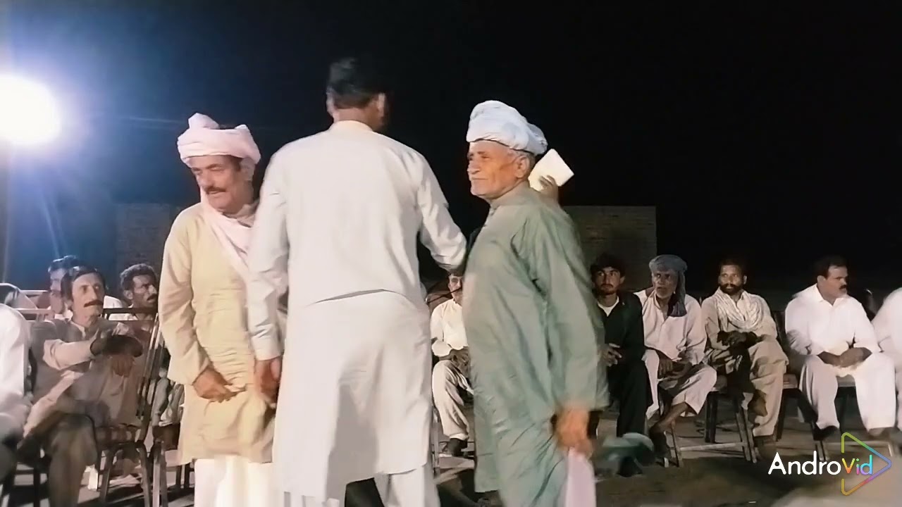 ھک سنوئیے بھوئیں تے شاعر محمد شریف أسی
