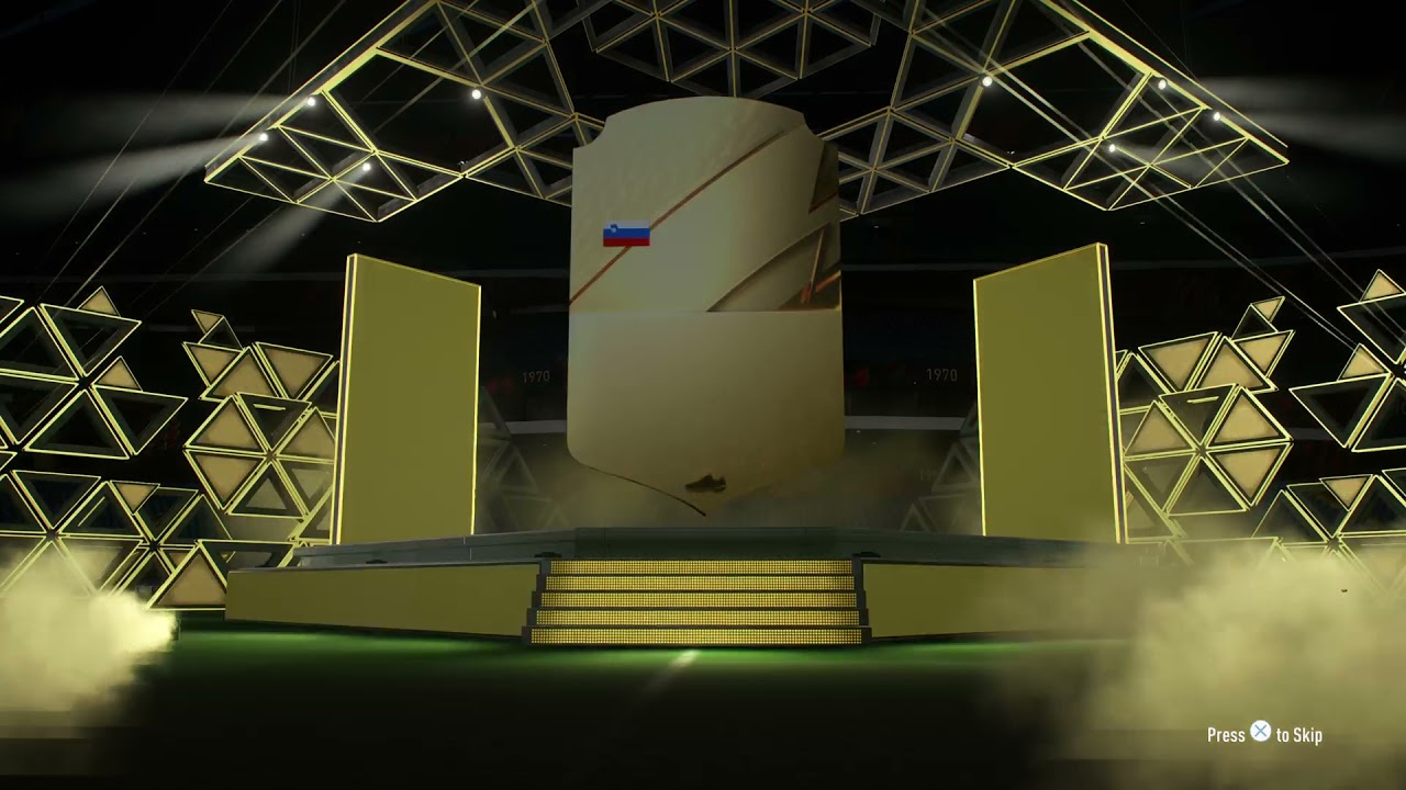 10x 82+ DRIBBLING Packs (FIFA 22) #shorts