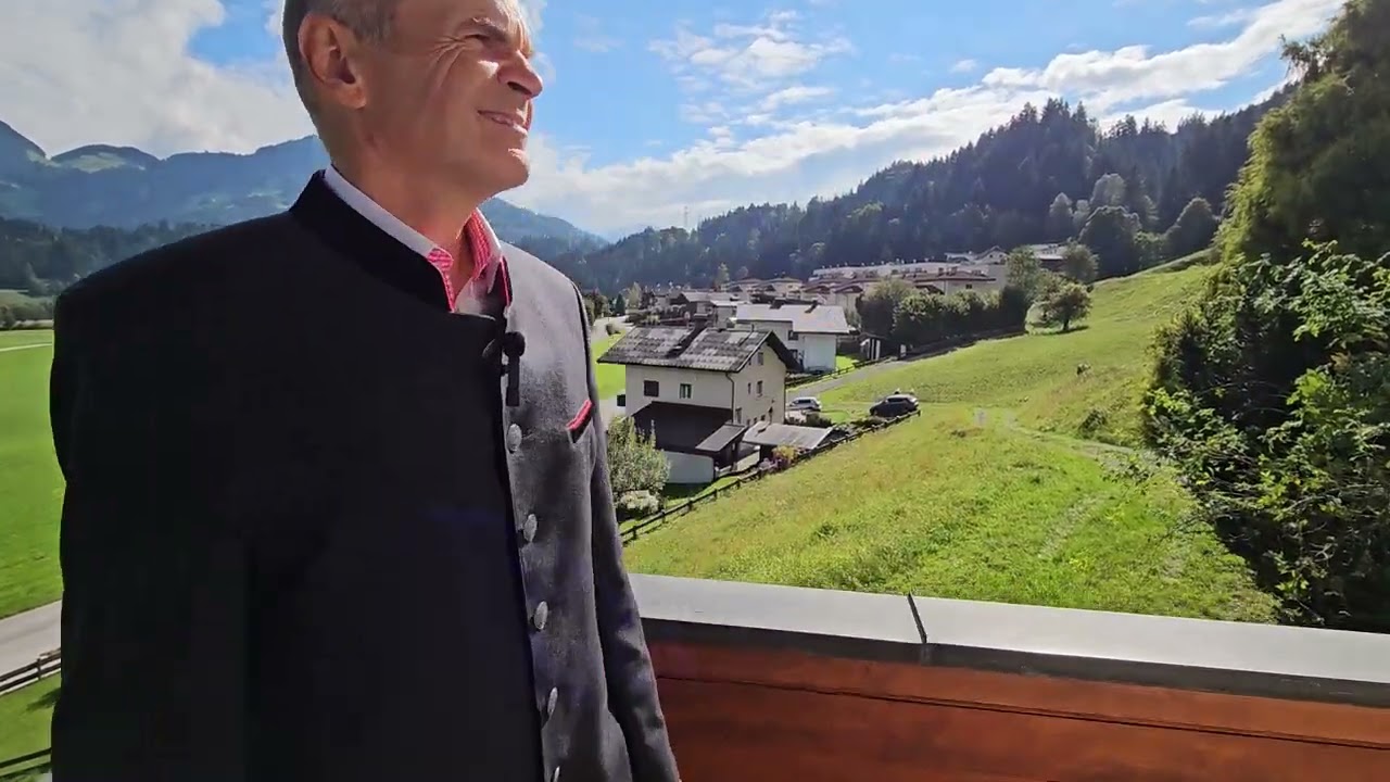 Immobilien in W&ouml;rgl-Boden. Gro&szlig;z&uuml;giges Einfamilienhaus im Tiroler Landhausstil zu verkaufen 