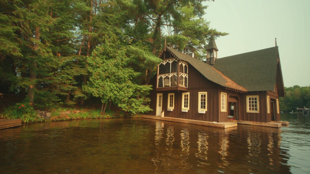 Wamco - Beautiful Muskoka private island cottage