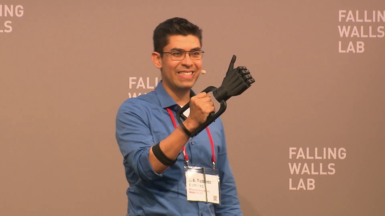 Falling Walls Lab 2018 - Jorge Alberto Robledo Ramirez - Breaking the Wall of Upper Limb disability