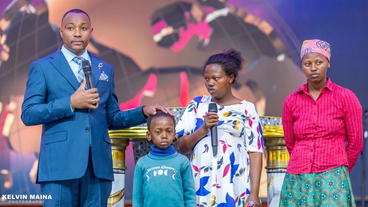 Emotional Moment! Bishop Ben Helps Young Boy with Cancer as Pregnant Mother Cries in JCM Church
