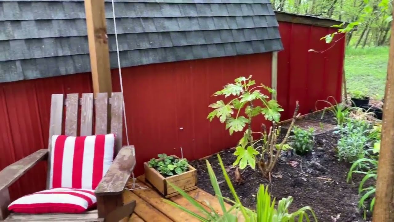 The Coop at Alder Pond -Air BnB -tiny house