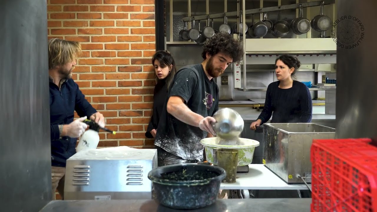 Fresque carton pierre / François-Xavier Richard - Grand Hôtel du Lion d'Or / 2022