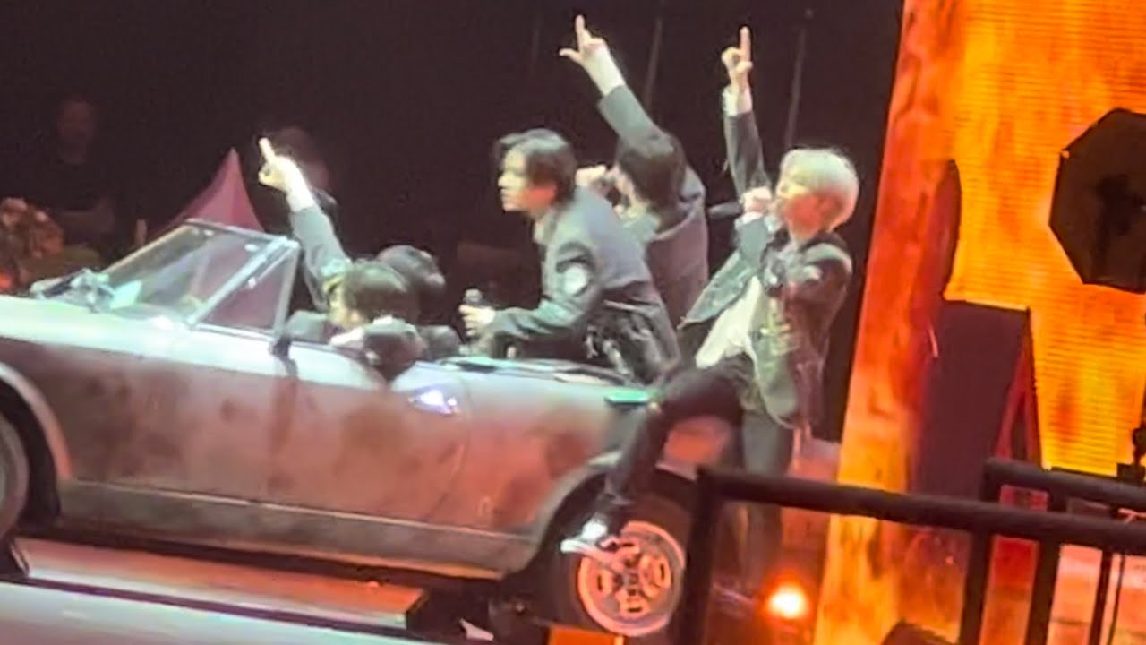 TXT Loser=Lover LO$ER=LO♡ER Tomorrow X Together Los Angeles Concert