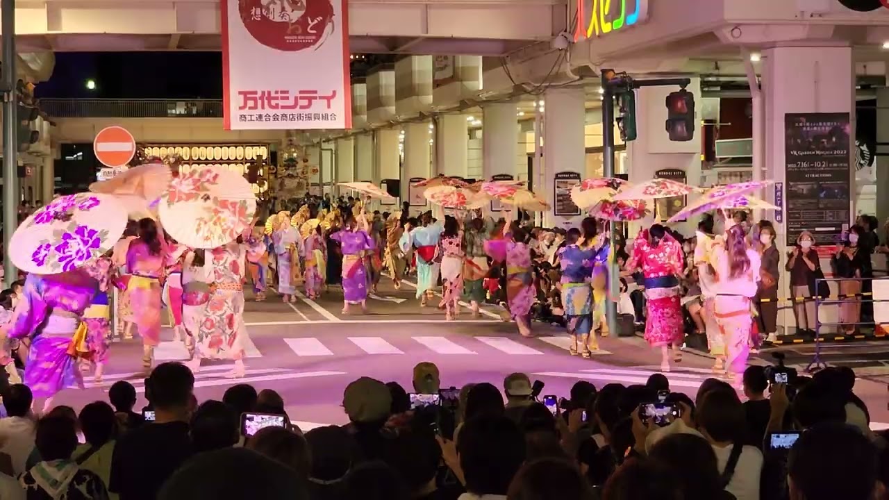 新潟下駄総踊り 2022.9.19にいがた総おどり 万代シティ十字路会場