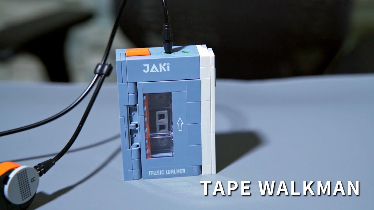 18 LEGO Miniatures - Tape Walkman