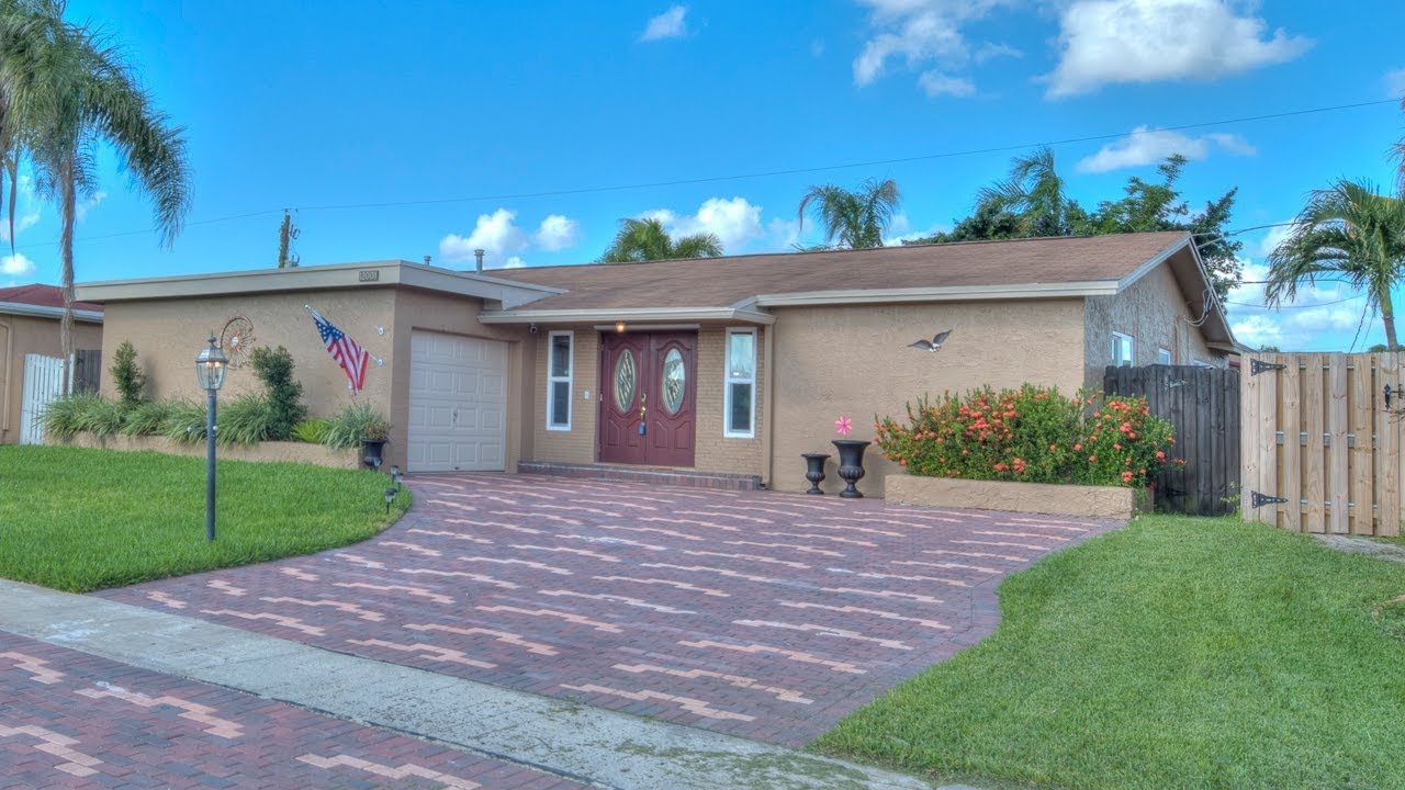 12001 NW 30th Pl Sunrise FL 33323