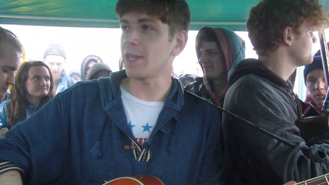 Dog Is Dead - Young (Acoustic) @ Glastonbury 2013