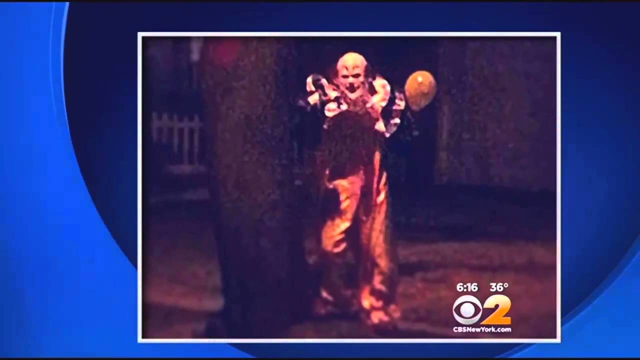 Images Of Creepy Staten Island Clown Go Viral