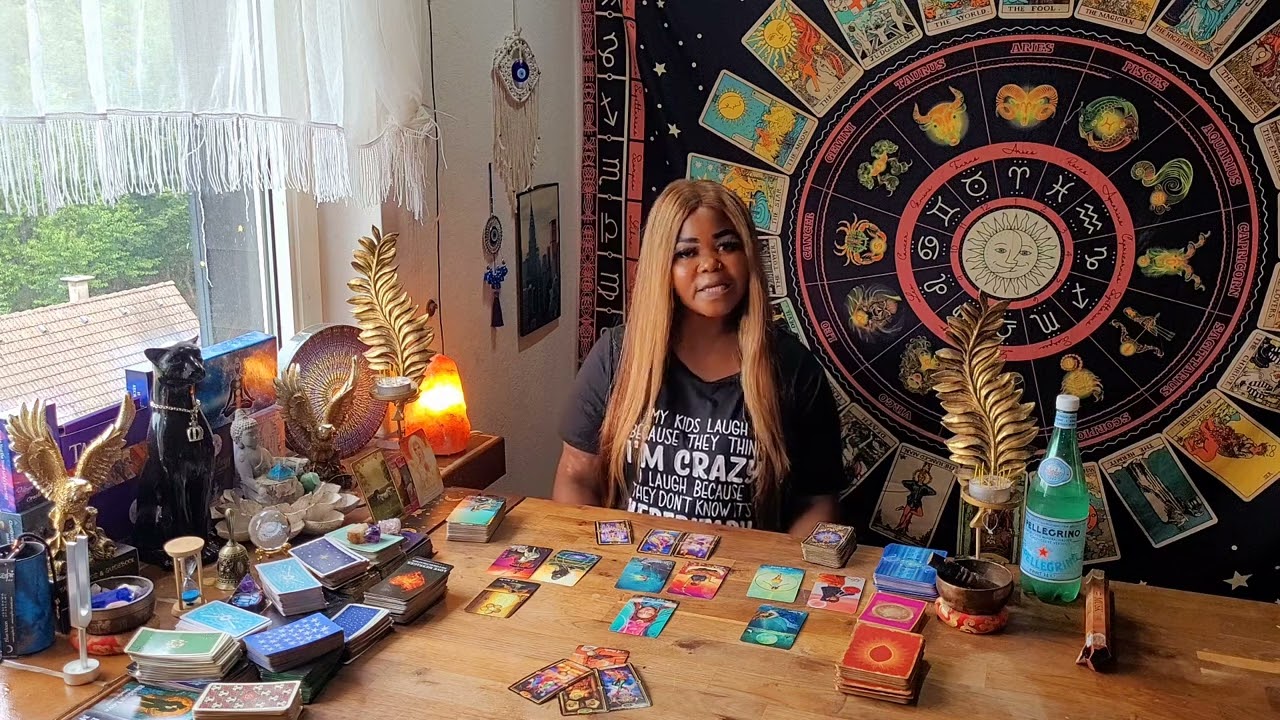 ♒️AQUARIUS ❤️ | 1- 15 July | WOW Someone  Is In Love & OBSESSED But There's More And U Must Prepare