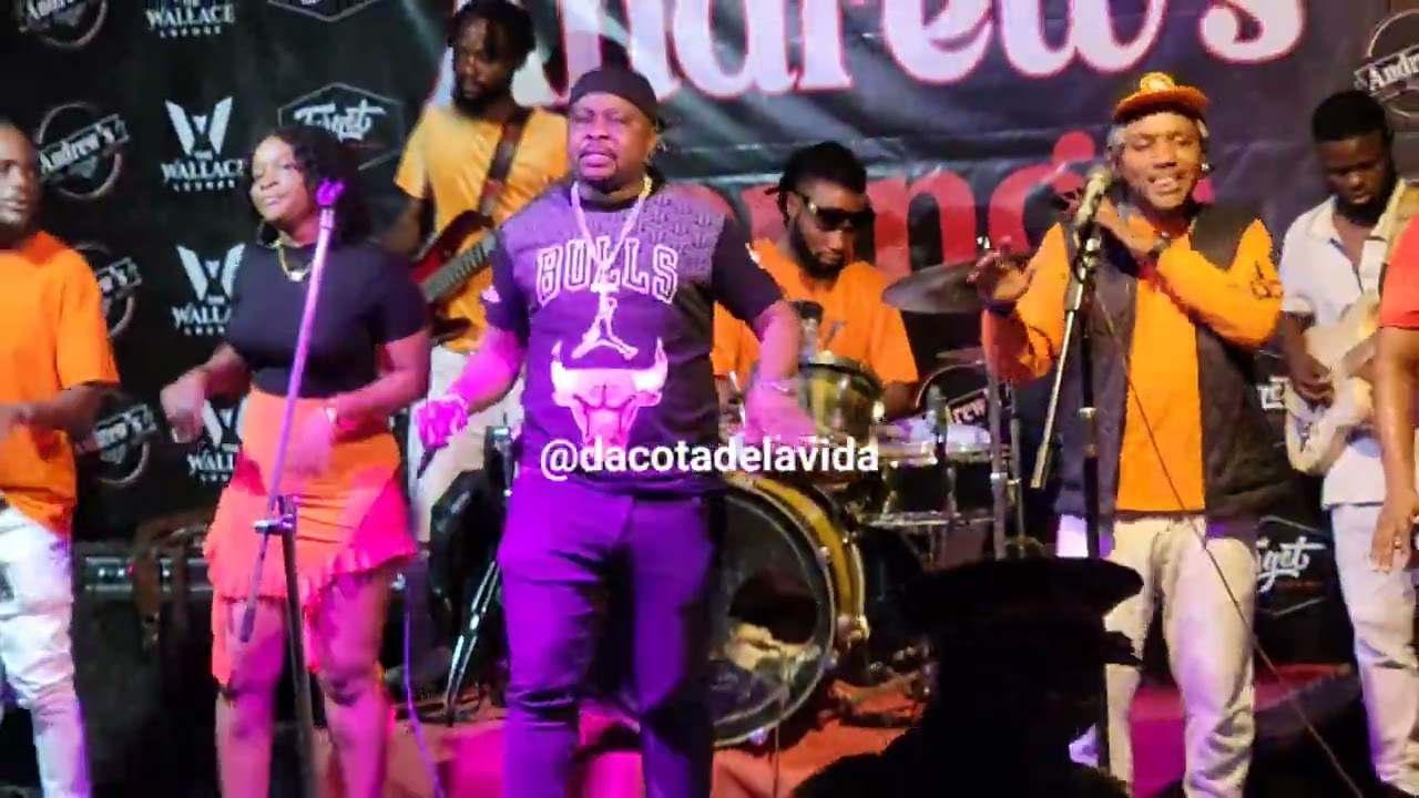 Kalala Junior na TUKUYU BAND ..FUMBO LIVE
