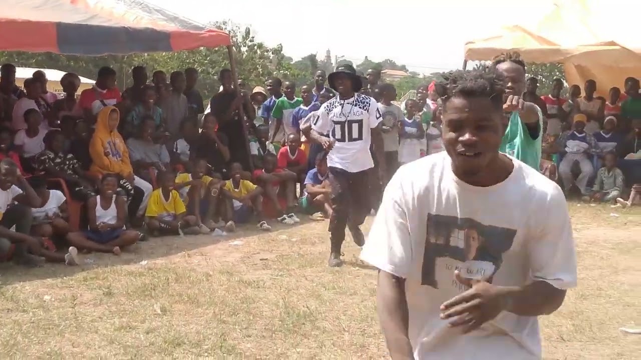 DJ ASTÉZZY MET DU 🔥 AU COLLÈGE UFFONZE D'AFFERY ⚔️🔥⚔️