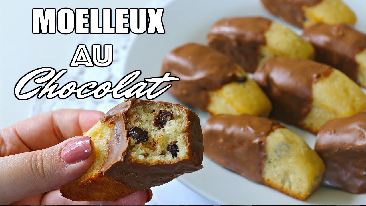 Mini cakes aux pépites de chocolat ULTRA moelleux (et très facile)