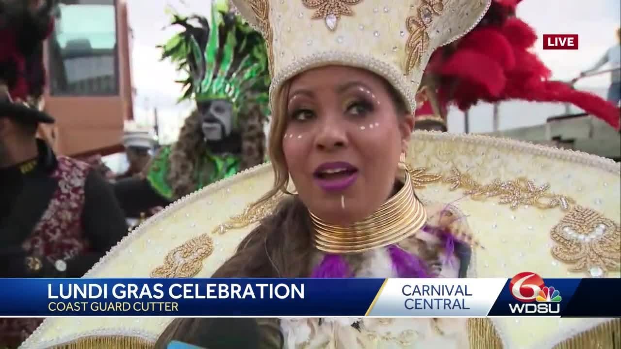 King and Queen of Zulu arrive