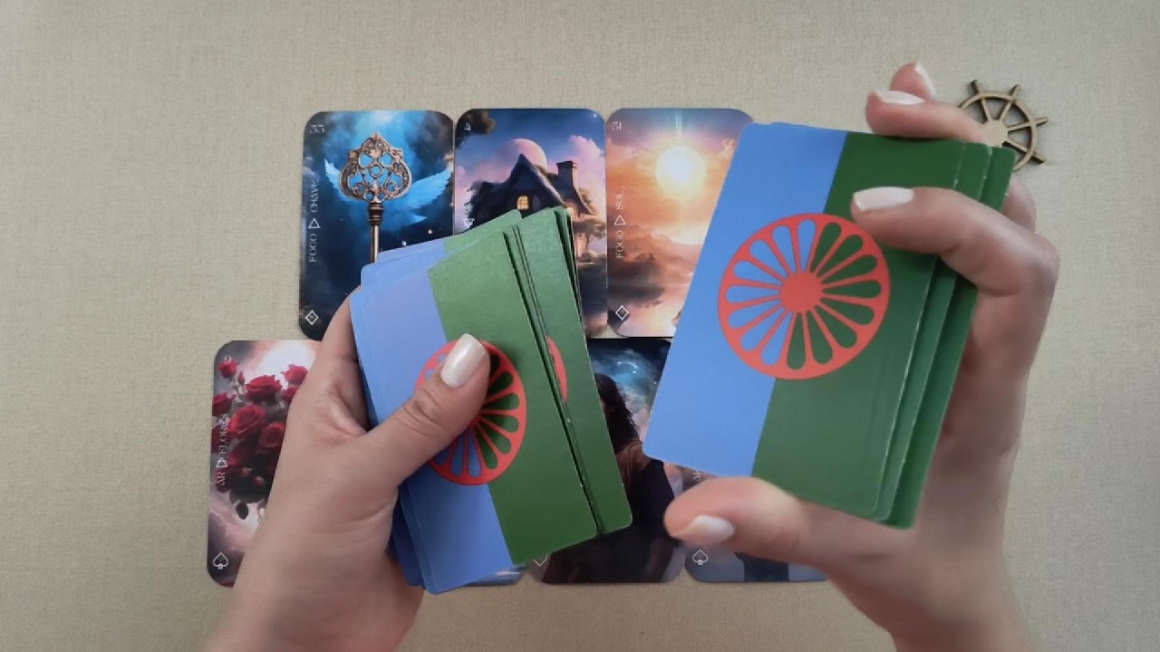 CABEÇA e CORAÇÃO Dele(a) em relação a você! 🤯🩷| Revela Lenormand 💚💃🕺💛