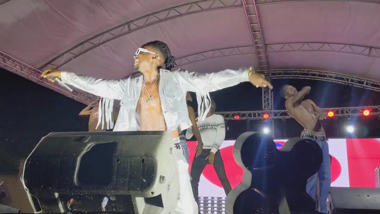 🔴ACHILLIAN AFANYA HISTORIA BUJUMBURA🇧🇮 KWENYE SHOW YA RAYVANNY BURUNDI Mista burudanu
