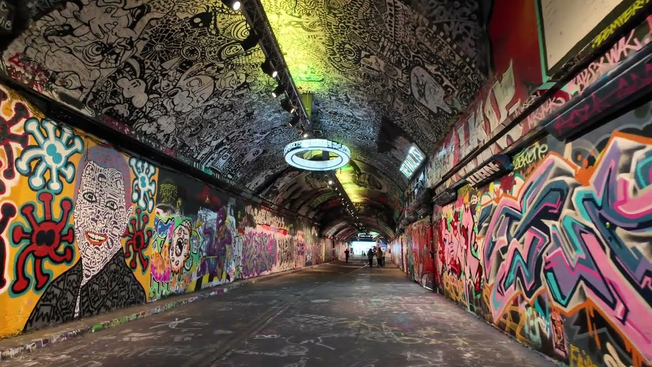 London's Leake Street Arches  - Graffiti Tunnel - Artists at Work