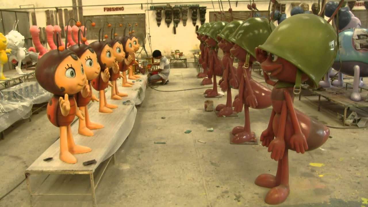 Production: Maya and friends, Plopsaland (Belgium)
