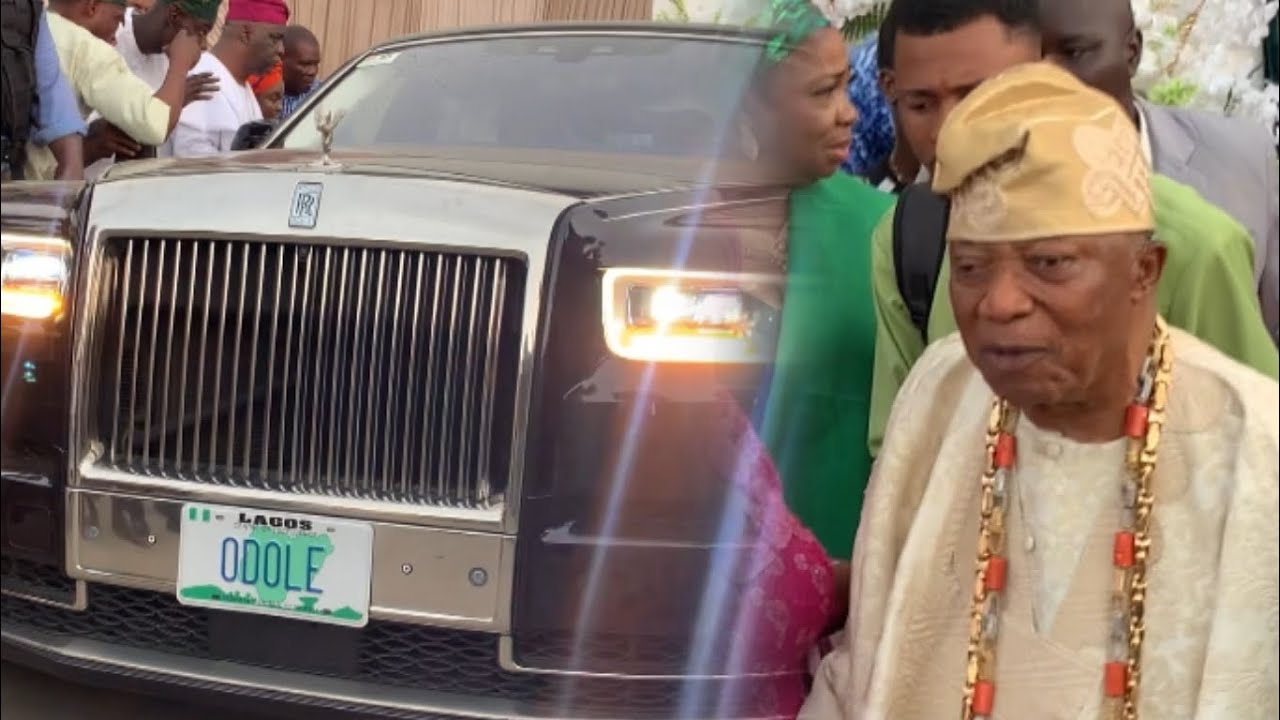 ADEBUTU POPULAR KNOWS AS BABA IJEBU SHOW UP HIS MULTI MILLIONAIRE ROYCE ROLL AT HIS 90TH BIRTHDAY 