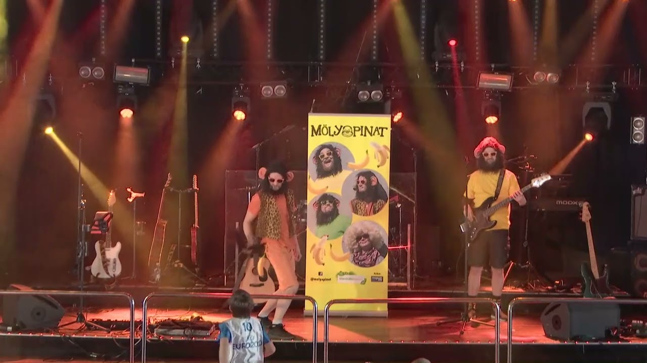 Mukana Tee