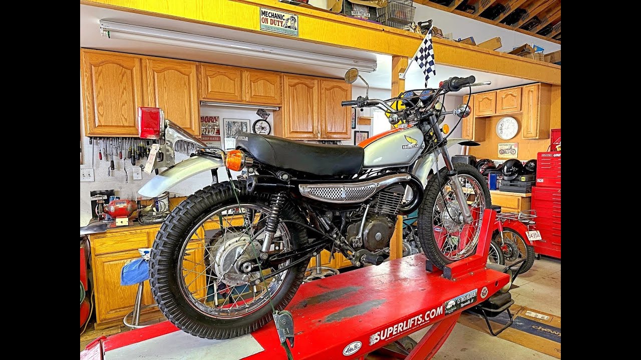 Riding the 1974 Honda MT250 Elsinore