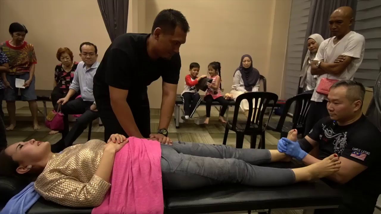 她的臀部很疼痛，讓我們看看跌打之後的結果 4 /11/2019😘❤️❤🌍👍🏼💯💪🙏😘👌🏻❤🇲🇾