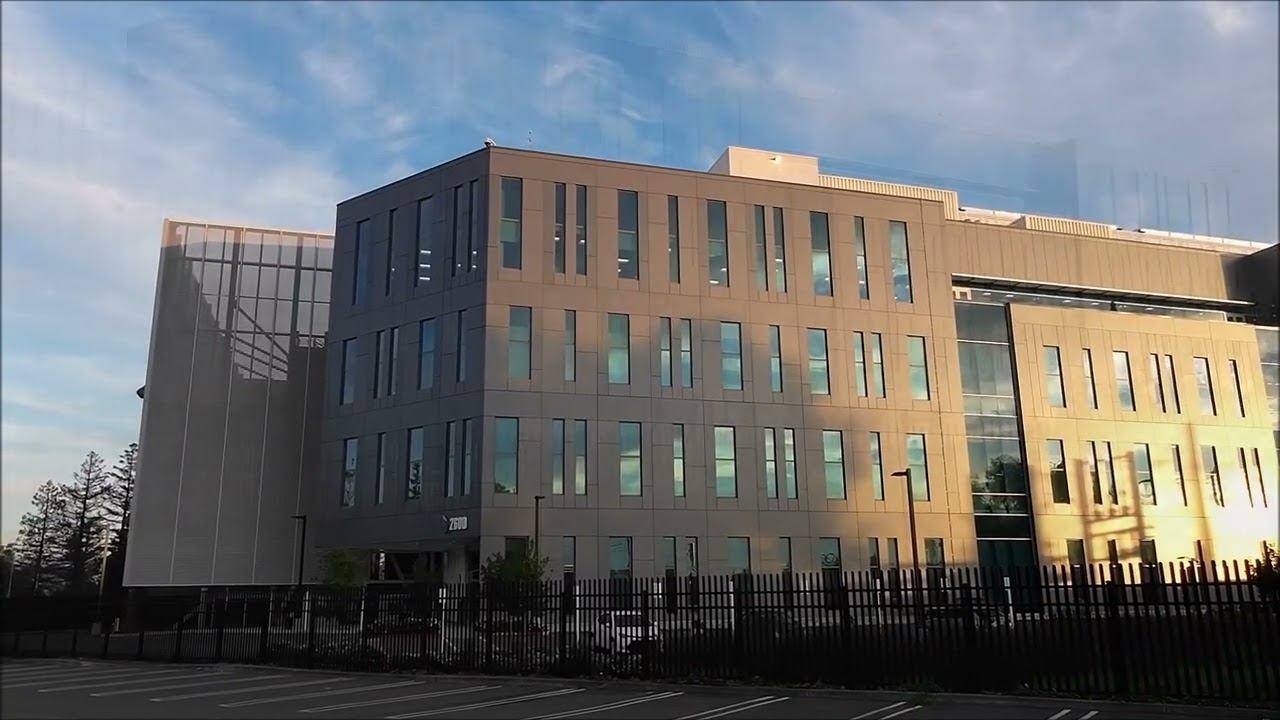Data Center Search: Vantage CA3 Campus