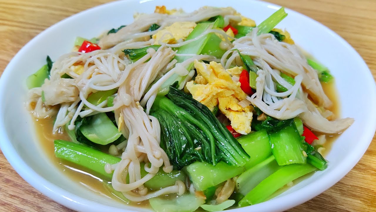 MENU SIMPEL TUMIS JAMUR ENOKI PAKCOY DAN TELUR YANG SUPER ENAK