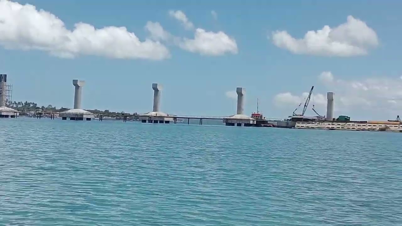 Tulay sa Pagitan ng Roma at Quezon2x dito sa Quezon province. Lapit na kunti nlng.#Alabat Bridge.