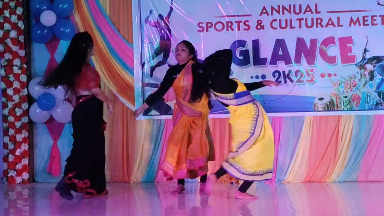 Mca girl on top dence 😁😁👀