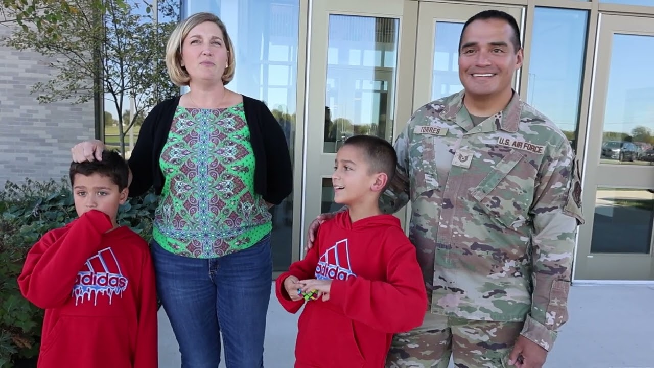 US Air Force Technical Sergeant Richard Torres Comes Home and Surprises Boys