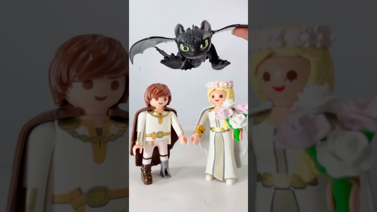 Toothless Thinks He&rsquo;s Invited | HTTYD Hiccup & Astrid Wedding Set #playmobil #dragons