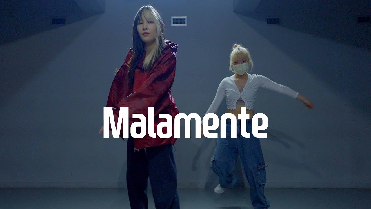 Rosal&iacute;a - Malamente | WOONHA choreography