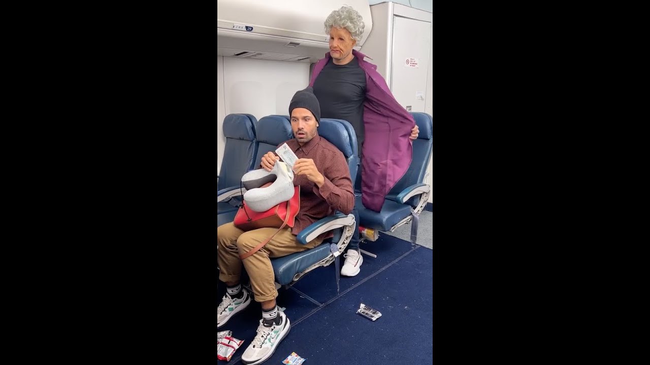 Passenger stole from undercover cop and got Arrested
