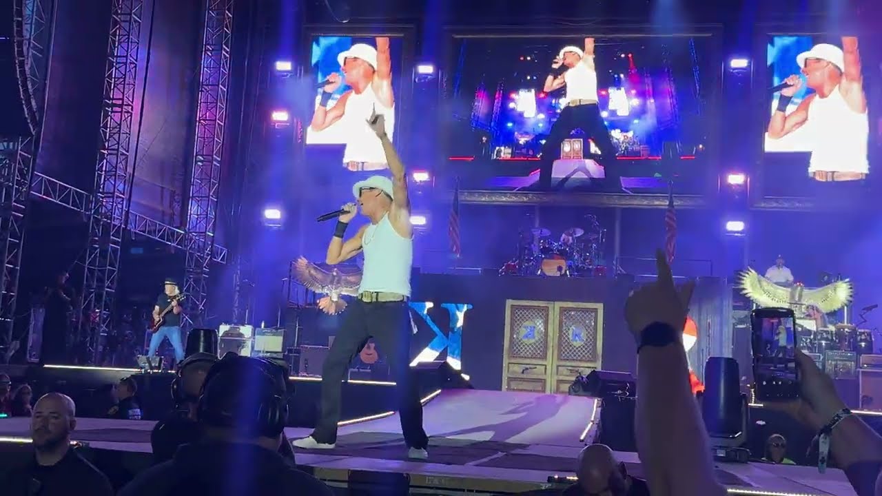 Kid Rock “American badass” EXPLICT at Rock the Country in Hastings, Mi on June 14, 2025