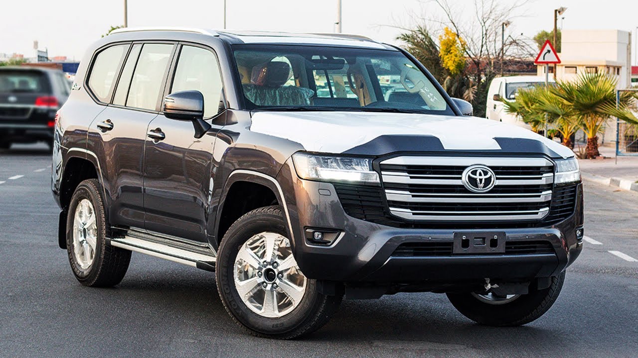 Land Cruiser 300 – 2022 Toyota LC300 GXR (Mid Option option) – Full Visual Review + POV Drive