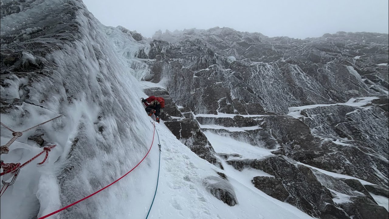 Italian Right Hand IV/4 Ben Nevis ice climb POV